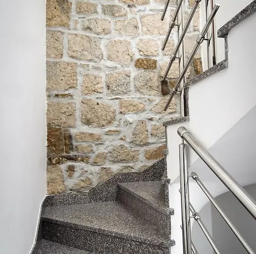 La Perla Luxury Vendégház 3*